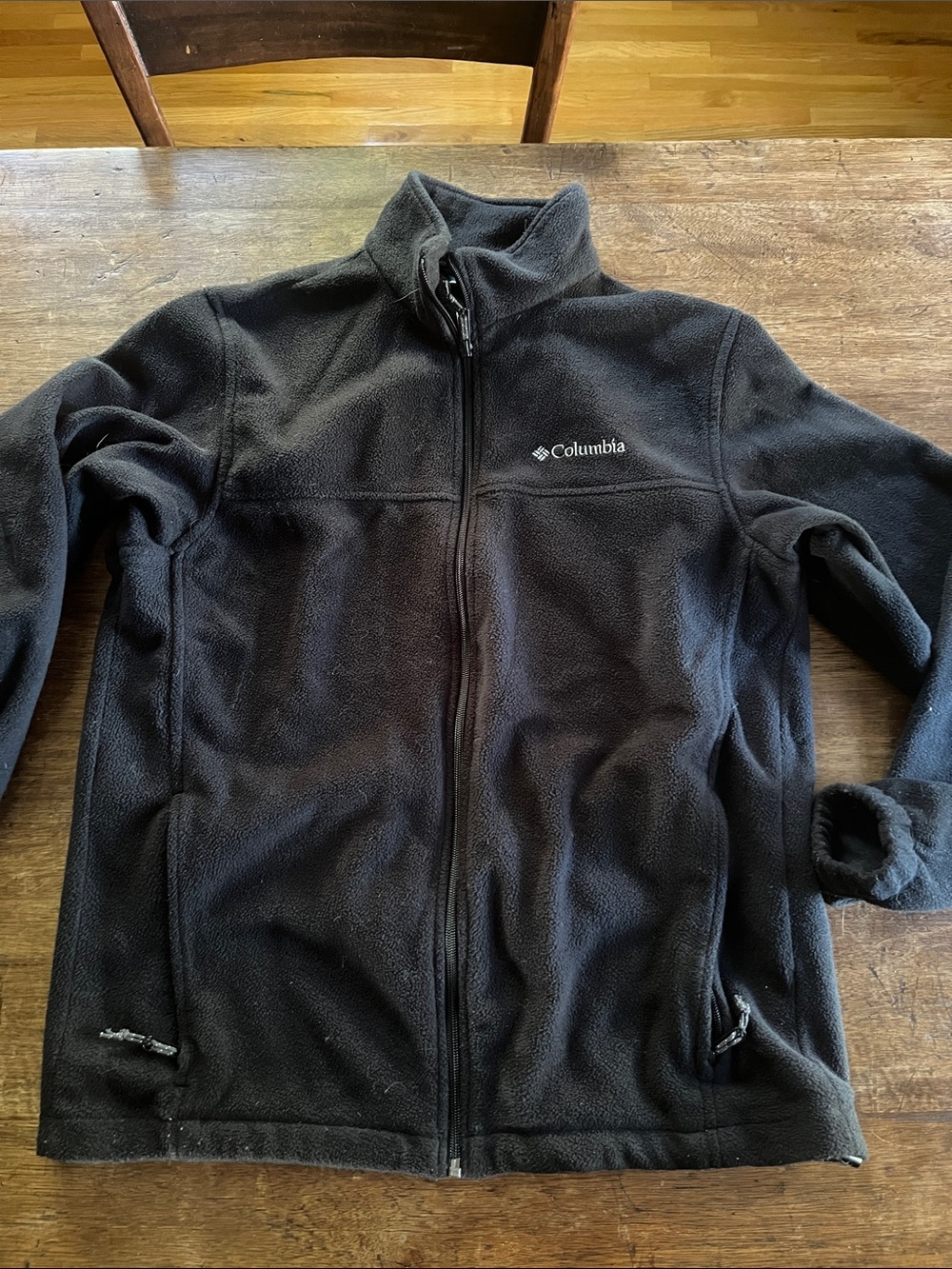 Columbia Men’s Black Full-Zip Fleece Jacket. Size M.